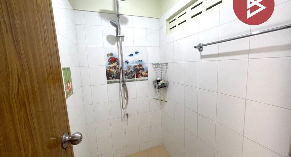Casa adosada en venta de 3 habitaciones en Bang Bon, Bangkok
