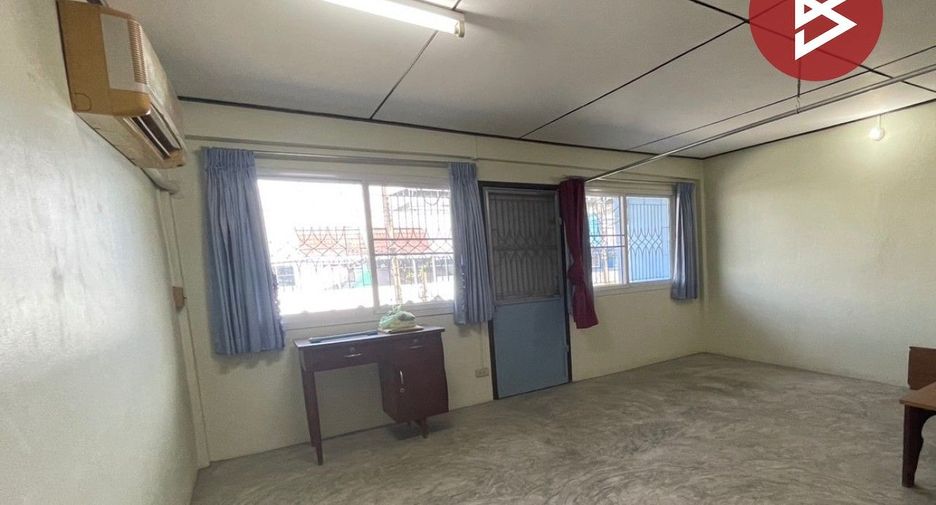 Casa adosada en venta de 3 habitaciones en Bang Bon, Bangkok