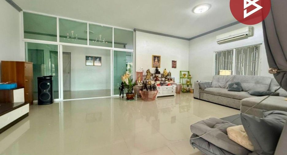 For sale 5 bedrooms house in Mueang Chanthaburi, Chanthaburi