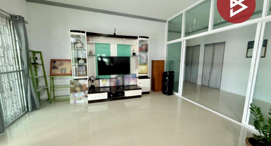 For sale 5 bedrooms house in Mueang Chanthaburi, Chanthaburi