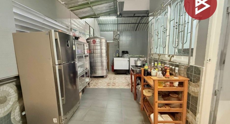 For sale 5 bedrooms house in Mueang Chanthaburi, Chanthaburi