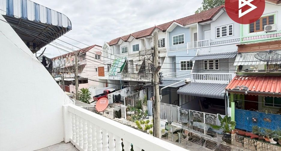 出售 3 卧室 联排别墅 在 Thung Khru, 曼谷