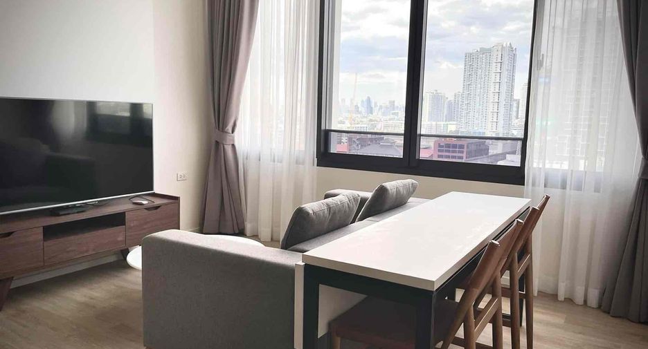 For rent 1 bed condo in Phra Khanong, Bangkok