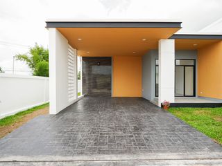 Продажа 3 спальни дом в Huay Yai, Паттайя