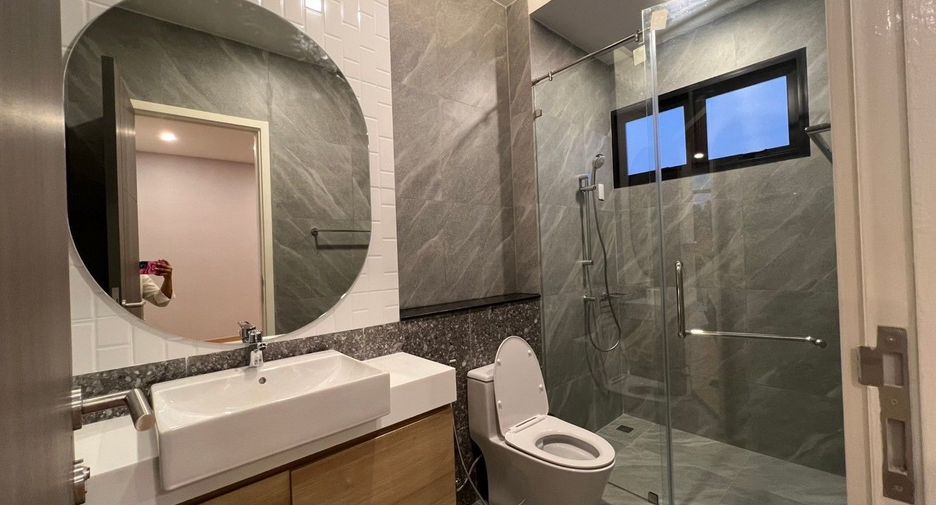 Haus zur Miete mit 4 Zimmer in Suan Luang, Bangkok