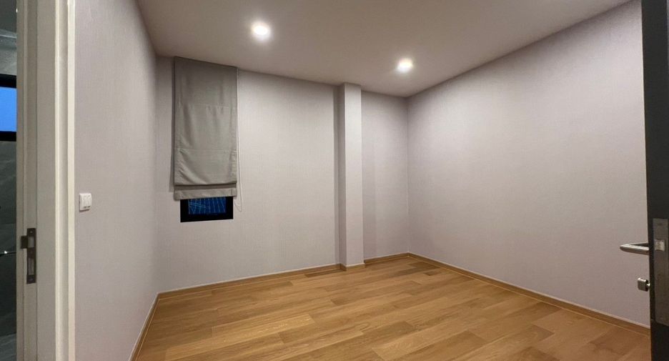 Haus zur Miete mit 4 Zimmer in Suan Luang, Bangkok