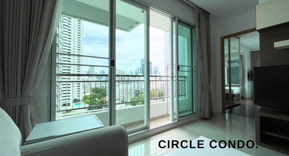 For rent 1 bed condo in Watthana, Bangkok