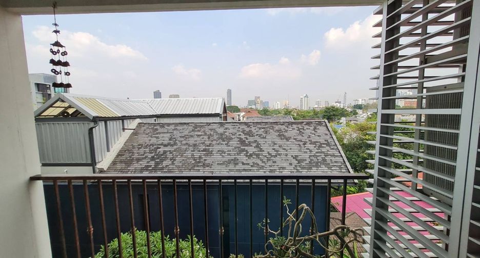 ให้เช่า 2 ห้องนอน คอนโด ใน วัฒนา, กรุงเทพฯ