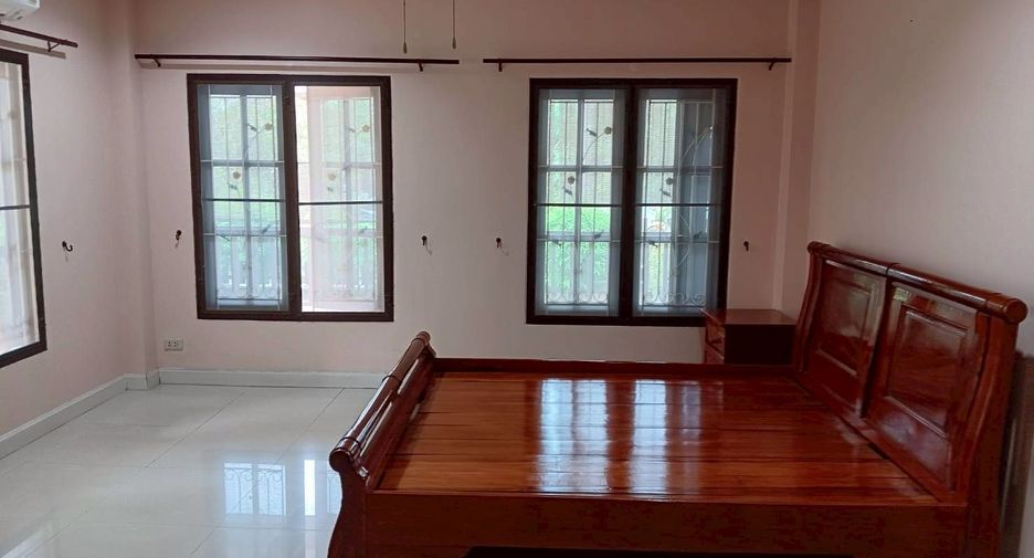 For sale 4 bedrooms house in Ban Chang, Rayong