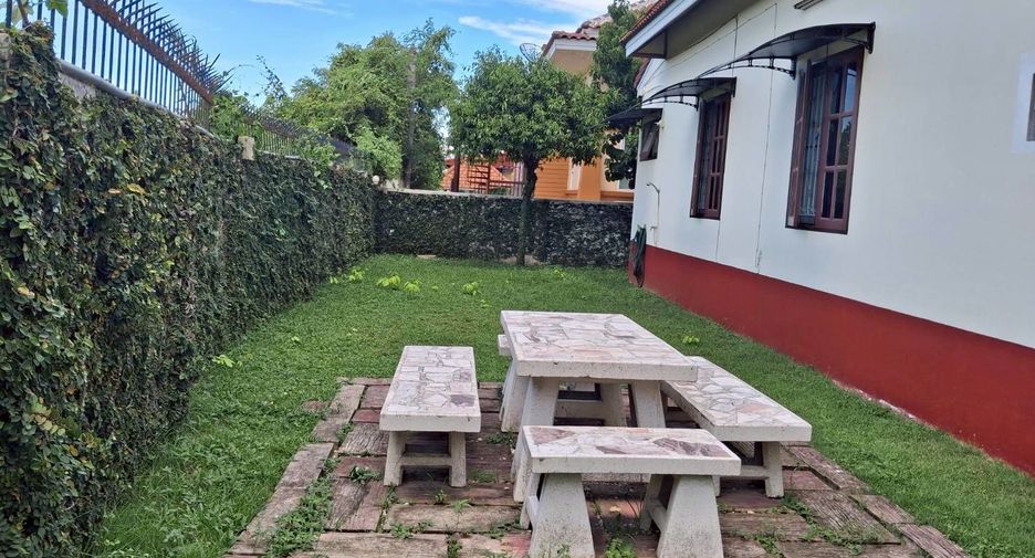 For sale 4 bedrooms house in Ban Chang, Rayong