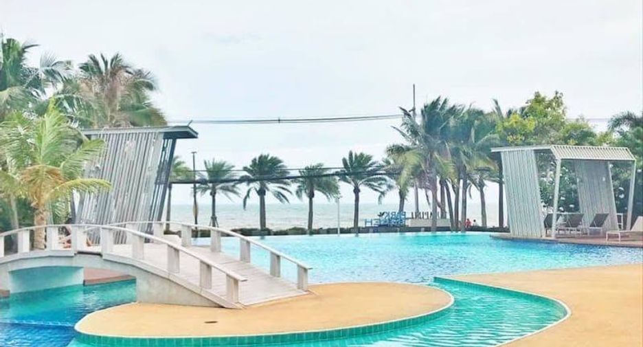 For rent 2 bedrooms condo 