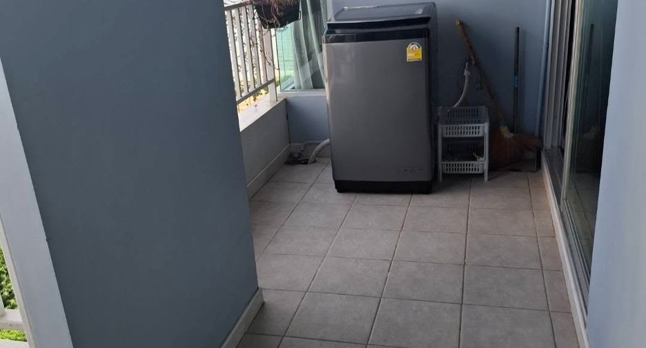 For rent 2 bedrooms condo 