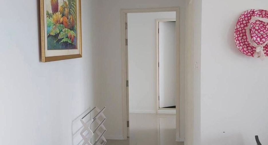 For rent 2 bedrooms condo 