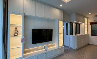 Casa en venta de 4 habitaciones en Lat Krabang, Bangkok