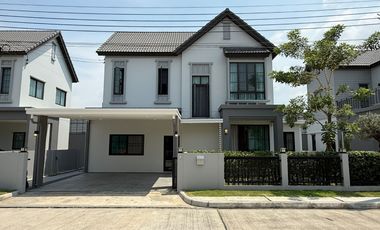 出租 4 卧室 独立屋 在 Lat Krabang, 曼谷