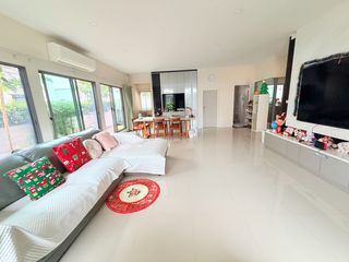 For rent 4 bedrooms house in Lat Krabang, Bangkok