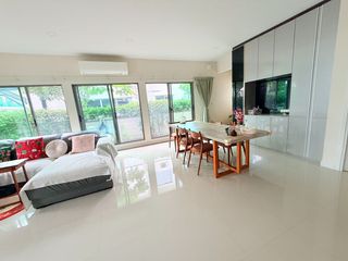 For rent 4 bedrooms house in Lat Krabang, Bangkok