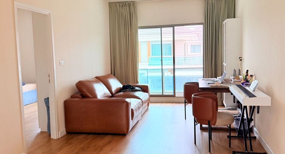 For rent 4 bedrooms house in Lat Krabang, Bangkok