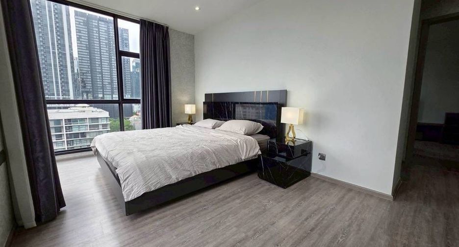 For rent 2 bedrooms condo in Watthana, Bangkok