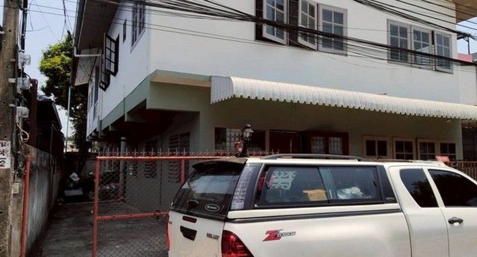 Haus zum Kauf mit 1 Zimmer in Don Mueang, Bangkok