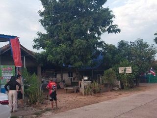 For sale 3 bedrooms house in Sanom, Surin