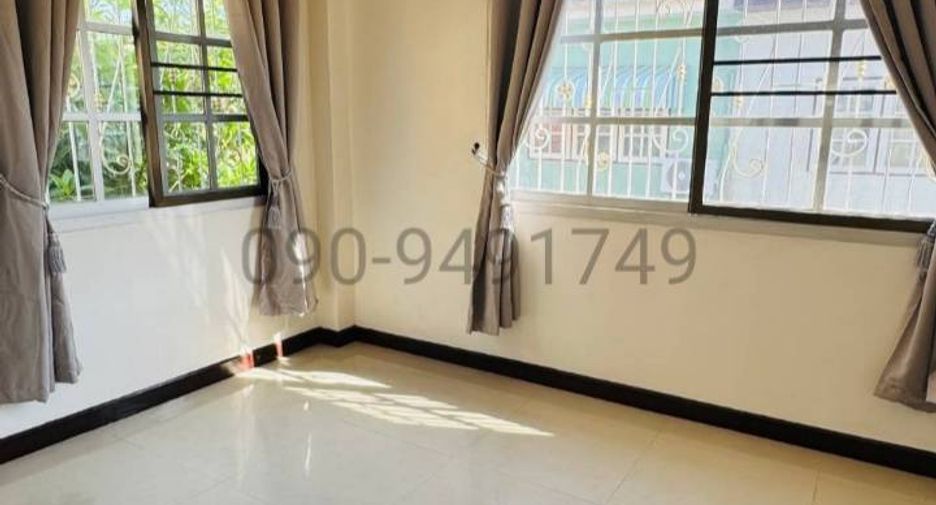 For rent 3 bedrooms townhouse in Bang Yai, Nonthaburi