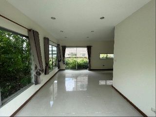 For sale 3 bedrooms house in Ban Bueng, Chonburi