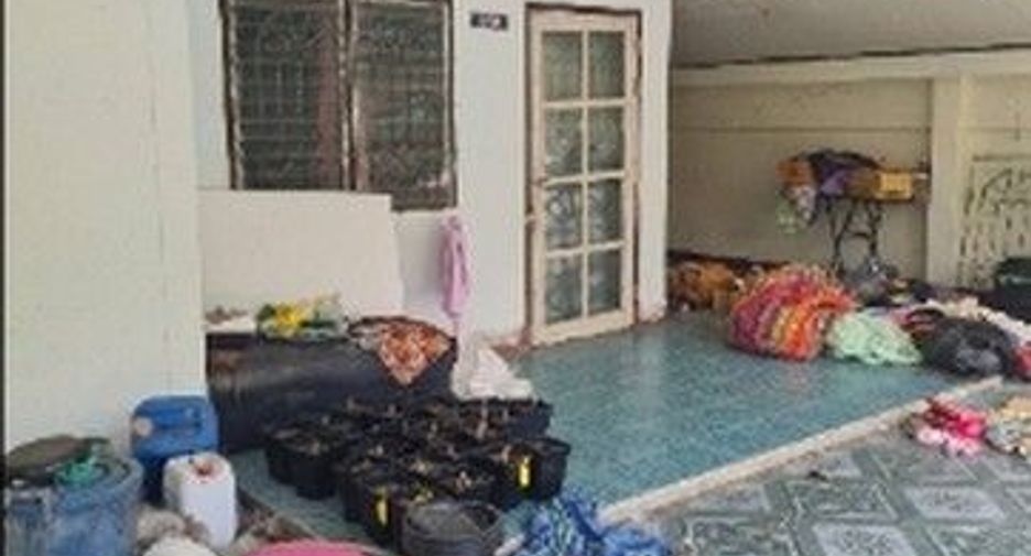 À vendre 3 chambres maison à Phrom Khiri, Nakhon Si Thammarat