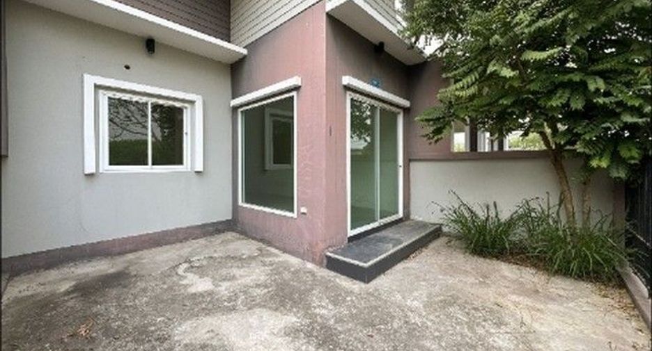 For sale 2 ベッドルーム townhouse in Ban Khai, Rayong