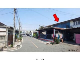 For sale 1 bed townhouse in Ban Bueng, Chonburi