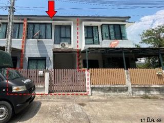 For sale 1 bed townhouse in Ban Bueng, Chonburi