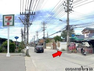 For sale 1 bed townhouse in Ban Bueng, Chonburi