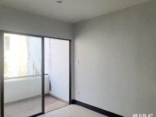 For sale 1 bed townhouse in Ban Bueng, Chonburi
