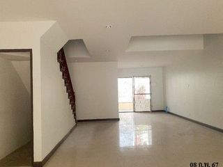 For sale 1 bed townhouse in Ban Bueng, Chonburi