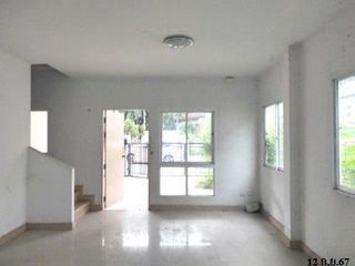 For sale 1 bed townhouse in Ban Bueng, Chonburi
