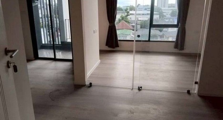Condo en venta de 1 habitaciones en Bang Sue, Bangkok