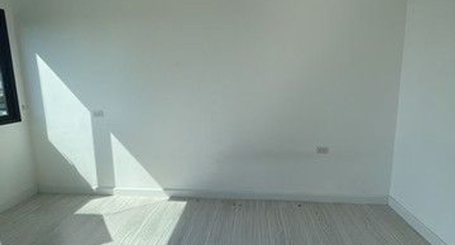 Wohnung zum Kauf mit 1 Zimmer in Bueng Kum, Bangkok