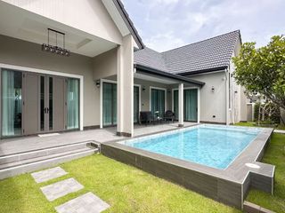 Casa en venta de 3 habitaciones en Bang Lamung, Chonburi