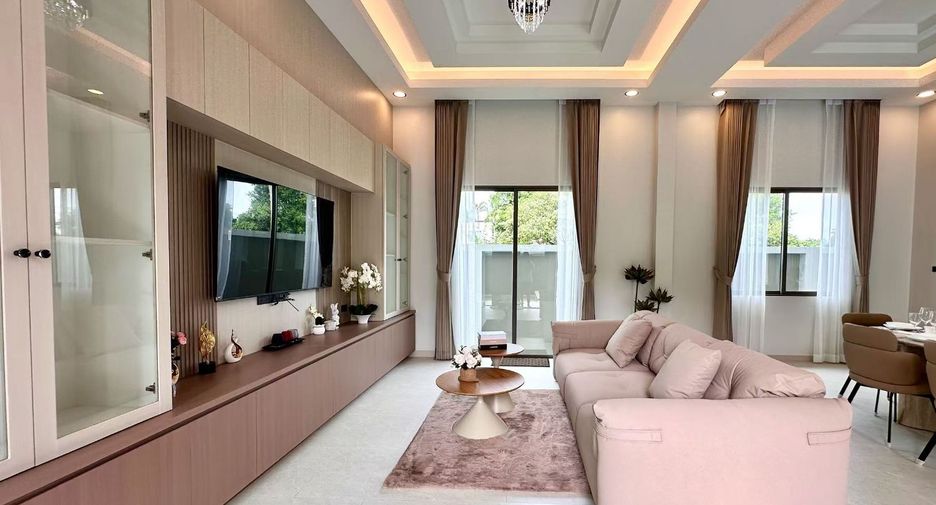 For sale 3 ベッドルーム house in Bang Lamung, Chonburi
