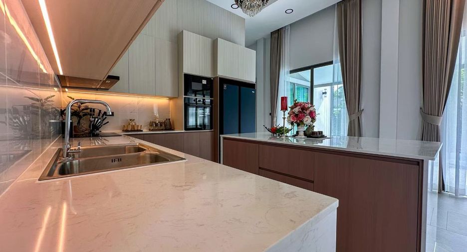 For sale 3 ベッドルーム house in Bang Lamung, Chonburi