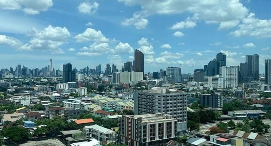 For sale 1 bed condo in Phaya Thai, Bangkok