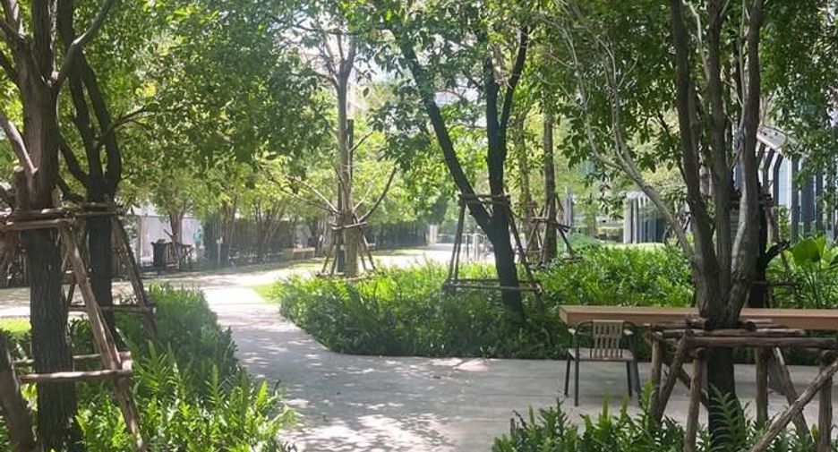 For sale 1 bed condo in Phaya Thai, Bangkok