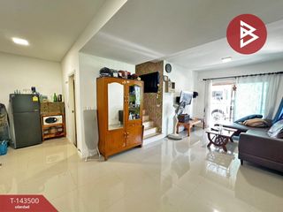 For sale 3 bedrooms townhouse in Bang Lamung, Chonburi