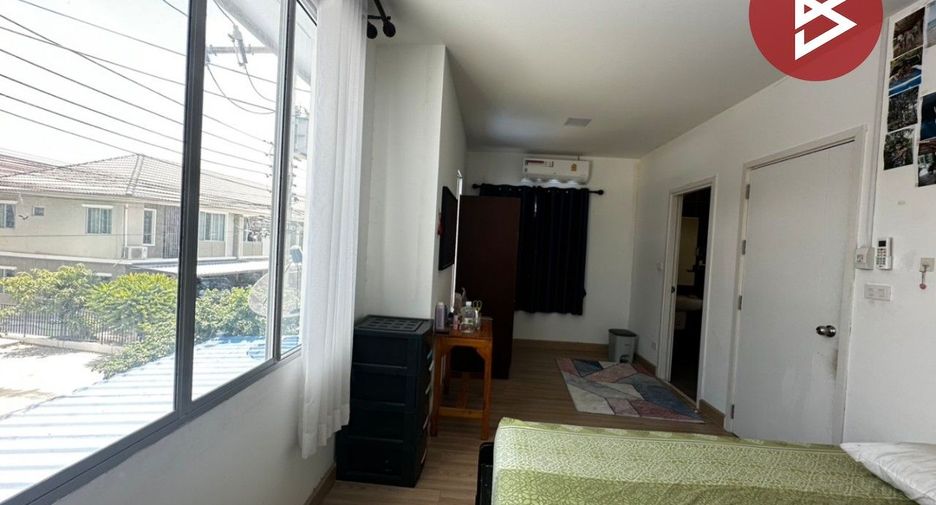 For sale 3 bedrooms townhouse in Bang Lamung, Chonburi