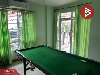 À vendre 3 chambres maison de ville à Ban Chang, Rayong
