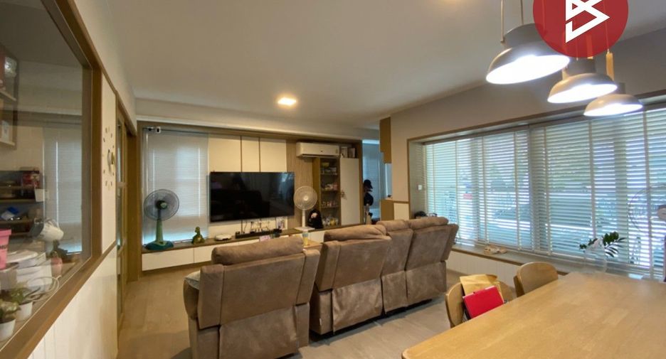 For sale 3 ベッドルーム house in Prawet, Bangkok