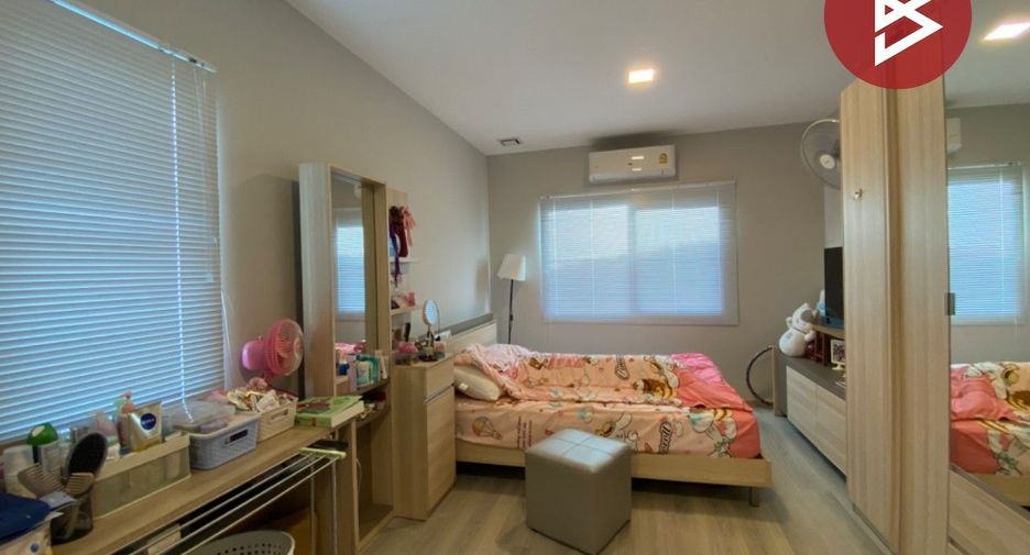 For sale 3 ベッドルーム house in Prawet, Bangkok