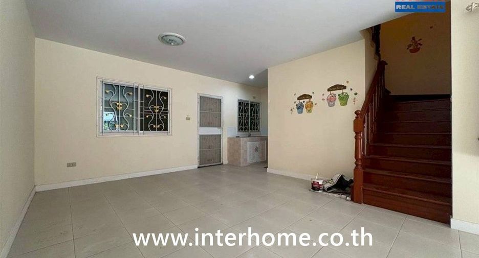For rent and for sale 3 bedrooms townhouse in Bang Phli, Samut Prakan