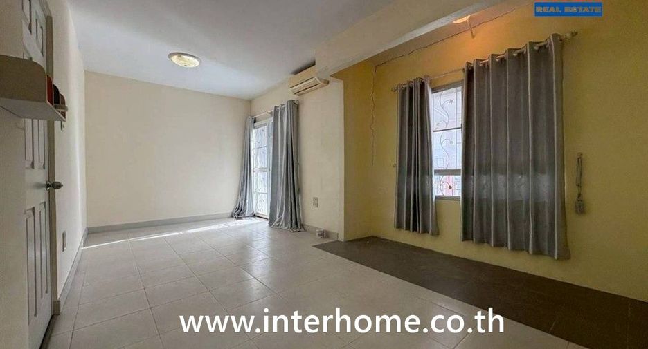 For rent and for sale 3 bedrooms townhouse in Bang Phli, Samut Prakan