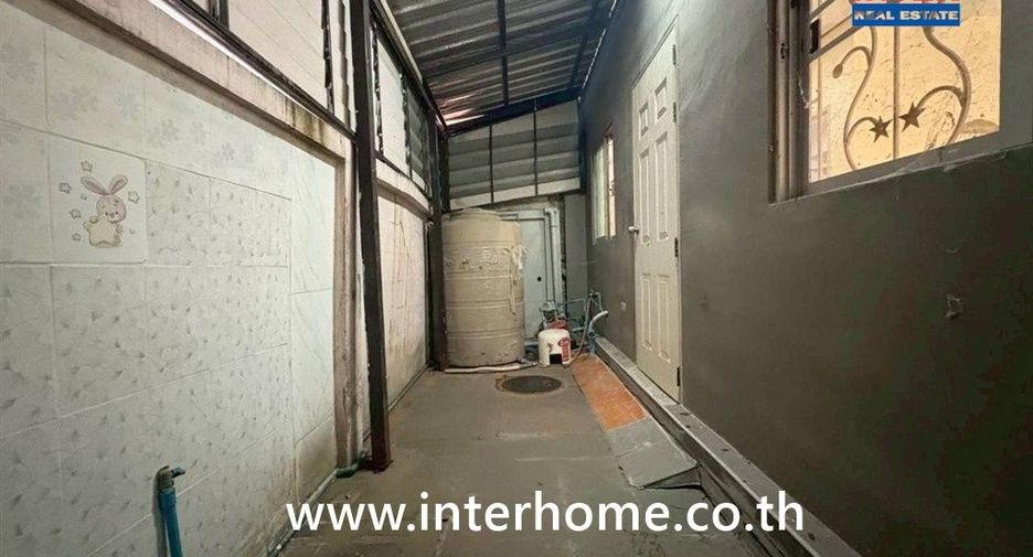 For rent and for sale 3 bedrooms townhouse in Bang Phli, Samut Prakan